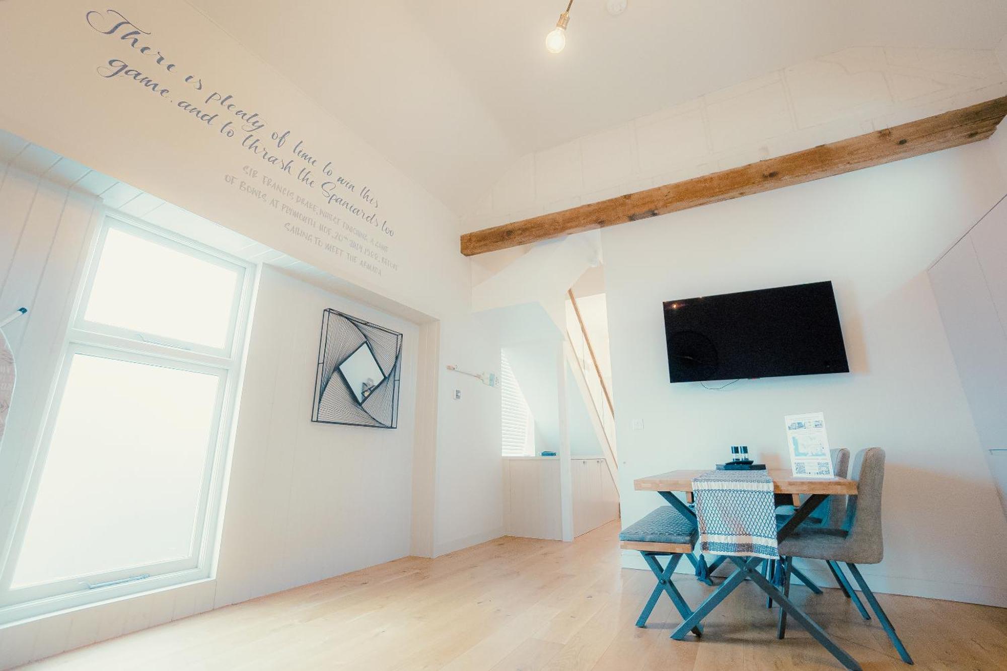 פלימות' Executive Coach House On The Hoe 2 Free Parking Spaces מראה חיצוני תמונה